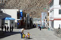 18 Nyalam Main Street